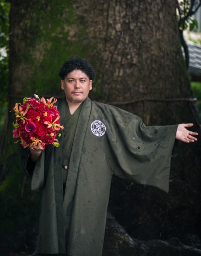 花屋はな輔代表の須子栄輔